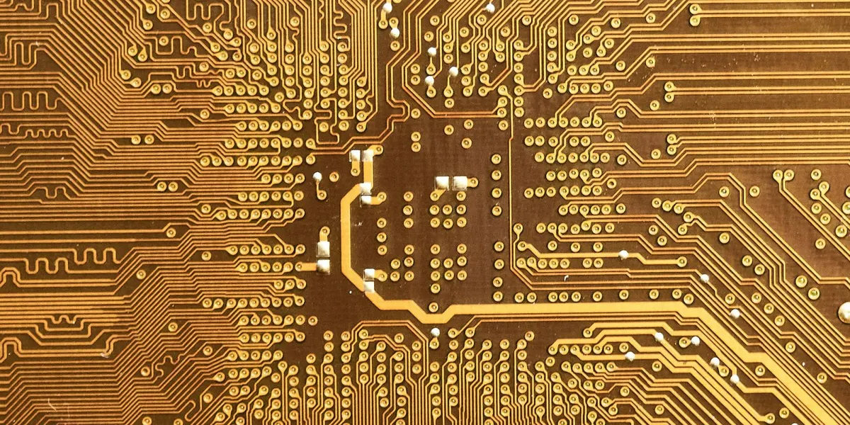 Apple kündigt größte Investition in amerikanische Produktion an: Vertrag mit Broadcom über 30 Milliarden Dollar